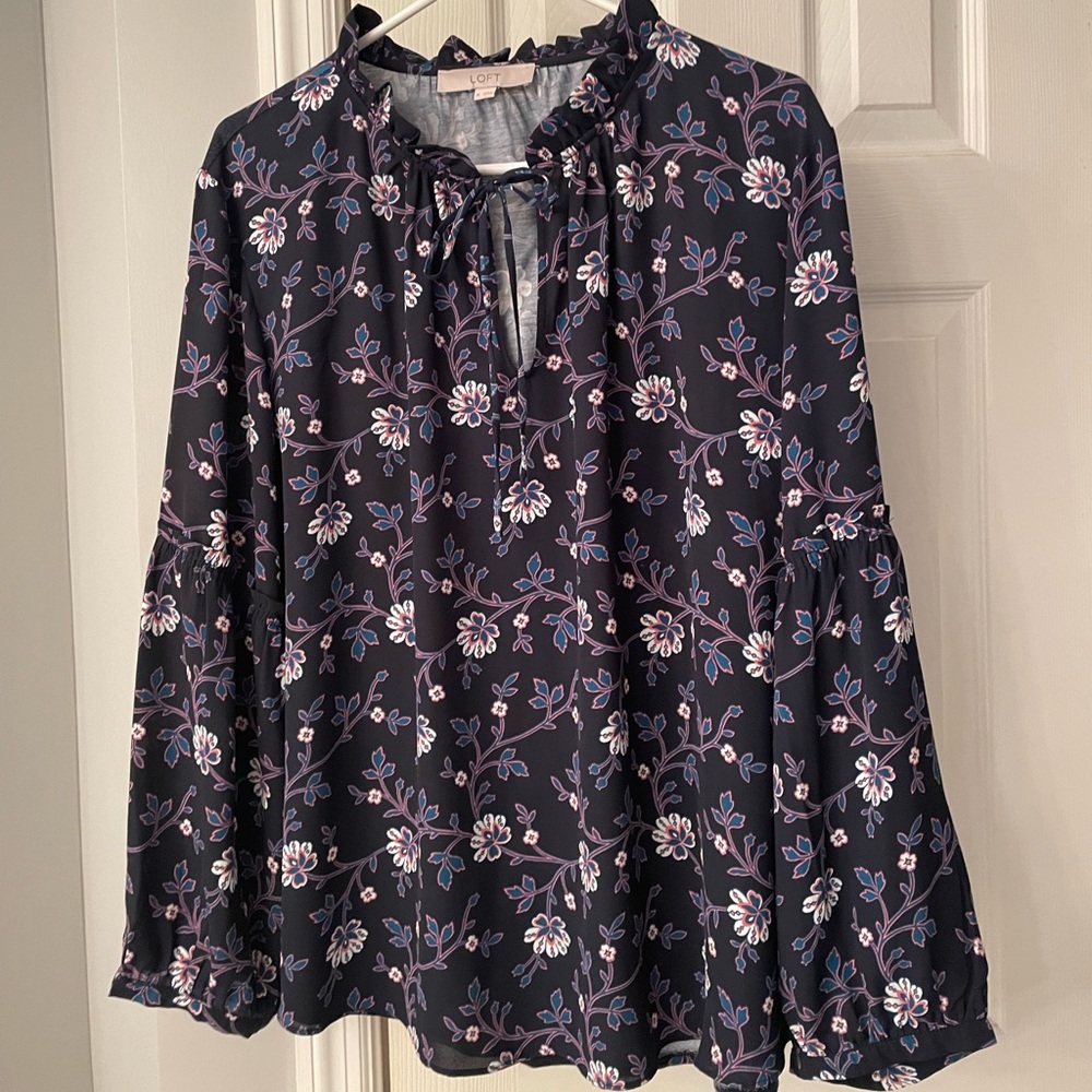 Ruffle tie neck floral blouse